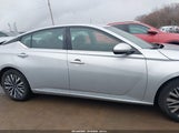 Nissan Altima Sv Fwd 1N4BL4DV8PN393875 photo