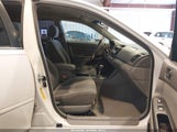 Toyota Camry Le 4T1BE30K75U552197 снимка