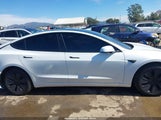 Tesla Model 3 5YJ3E1EAXSF017091 photo