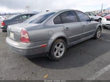 Volkswagen Passat Glx WVWRH63B94P145065 снимка