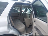 Ford Escape Xlt 1FMCU03118KB91414 снимка