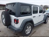 Jeep Wrangler Unlimited Sport S 4X4 1C4HJXDG1JW117617 снимка