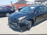 Toyota Prius Two JTDKBRFU7H3029877 снимка