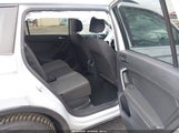 Volkswagen Tiguan 2.0T S 3VV0B7AX7JM132803 photo