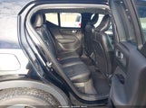 Volvo Xc40 T5 Momentum YV4162UK6M2599620 photo