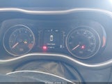 Jeep Cherokee Sport 1C4PJMAB5EW310474 снимка
