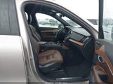 Volvo Xc90 Recharge Plug-In Hybrid T8 Plus Dark Theme 7-Seater YV4H60CW2P1995982 снимка