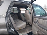 Toyota Sequoia Limited V8 5TDBT48A64S208651 снимка