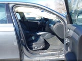 Audi A4 2.0T Premium WAUFFAFL9EN008881 снимка