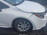 Toyota Corolla Le 5YFB4MDE3SP288275 снимка
