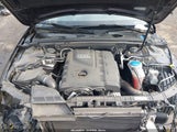 Audi A4 2.0T Premium WAUBFAFL2FN040474 снимка