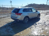 Mitsubishi Outlander Es 2.4 S-Awc/Le 2.4 S-Awc/Se 2.4 S-Awc/Sel 2.4 S-Awc/Sp 2.4 S-Awc JA4AZ3A30LZ037998 fotografie