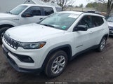 Jeep Compass Latitude 4X4 3C4NJDBN4RT118894 снимка