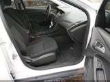 Ford Focus Se 1FADP3F27FL220353 снимка