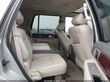 Lincoln Navigator 5LMFU27R44LJ22825 снимка