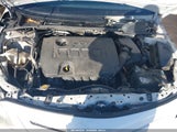 Toyota Corolla Le 2T1BU4EE9DC980641 fotografie