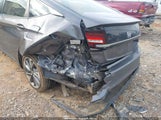 Honda Clarity Plug-In Hybrid Touring JHMZC5F38JC020718 photo