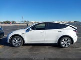 Tesla Model Y Awd/Long Range Dual Motor All-Wheel Drive 7SAYGAEE4PF600771 fotografie