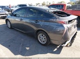 Toyota Prius Two JTDKBRFU5H3565338 снимка
