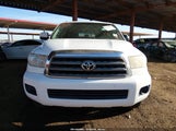 Toyota Sequoia Sr5 4.7L V8 5TDZT64A99S000903 photo