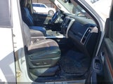 Ram  Laramie 4X4 5'7 Box 1C6RR7NT8HS832668 снимка