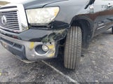 Toyota Tundra Limited 5.7L V8 5TFHY5F15CX260396 fotografie