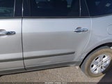 Chevrolet Traverse Ls 1GNKREED9CJ418473 снимка