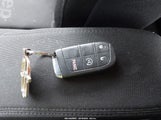 Jeep Renegade Latitude 4X4 ZACCJBBB4HPG16455 снимка