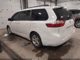 Toyota Sienna Le 8 Passenger 5TDKZ3DC4HS851554 снимка