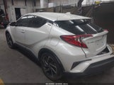 Toyota C-Hr Limited JTNKHMBX4M1095662 photo