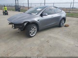 Tesla Model Y Long Range Launch Series/Premium All-Wheel Drive 7SAYGDEE3TA396568 снимка