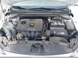 Hyundai Elantra Se 5NPD84LF7HH208604 снимка
