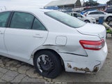 Toyota Camry Le 4T4BF3EK2AR025965 снимка