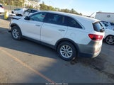 Kia Sorento 2.4L Lx 5XYPG4A33KG451785 photo