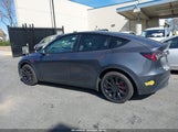 Tesla Model Y Long Range Dual Motor All-Wheel Drive 5YJYGDEE0MF258326 fotografie