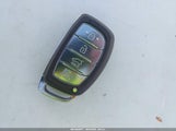 Hyundai Ioniq Plug-In Hybrid Limited KMHC75LD3KU160000 photo