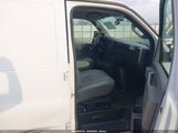 Chevrolet Express  Work Van 1GCWGBFP8K1180850 снимка