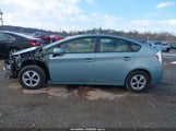 Toyota Prius Two JTDKN3DUXF1894570 снимка