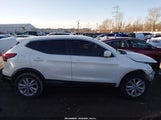 Nissan Rogue Sport S JN1BJ1CP9HW011739 photo