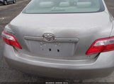 Toyota Camry Le 4T1BE46K57U189317 снимка