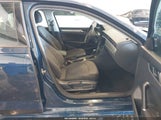 Volkswagen Passat 2.0T S 1VWAA7A34LC001588 fotografie