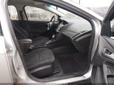 Ford Focus Se 1FADP3F23JL226093 снимка