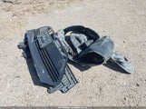 Toyota Corolla Le 5YFBURHE2JP775036 снимка