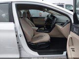 Hyundai Sonata Se 5NPE24AF3KH736219 снимка