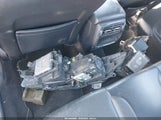 Lincoln Continental Select 1LN6L9SK2H5603319 снимка