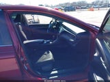 Toyota Camry Le 4T1B11HK3KU731160 photo