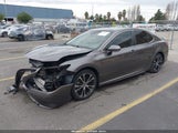 Toyota Camry Hybrid Se 4T1B21HK1JU009228 fotografie
