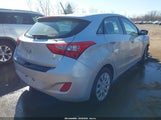 Hyundai Elantra Gt KMHD35LH0GU268049 photo