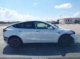 Tesla Model Y Long Range Dual Motor All-Wheel Drive 7SAYGDEE9RA320605 снимка