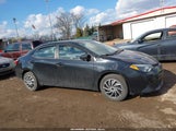 Toyota Corolla Le 2T1BURHE9FC380195 снимка